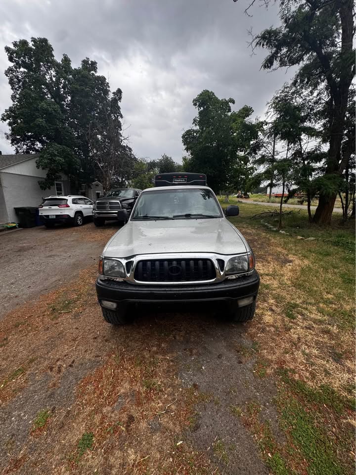 2001 Toyota Tacoma · SR5 Pickup in Post Falls, ID (photo 2) — photo 2