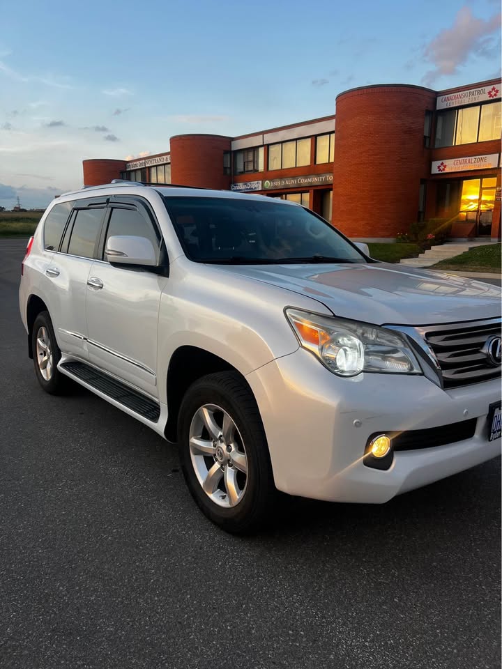 2012 Lexus gx460 in Vaughan, ON (photo 5)