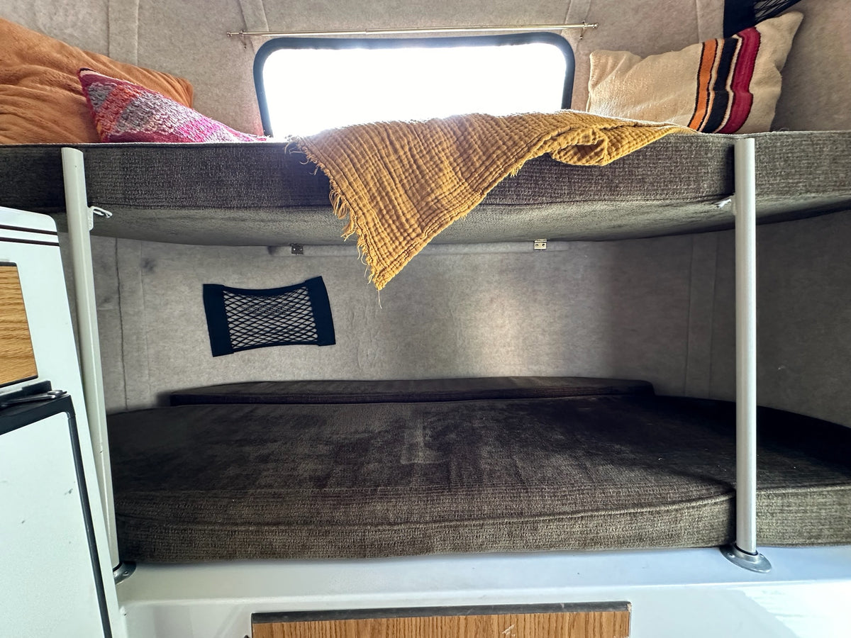 Scamp 13' Travel Trailer (2011) — photo 8