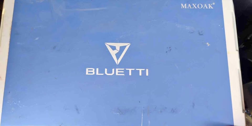 BLUETTI MAXOAK EB240 Portable Power Station in Seattle, WA (photo 1)