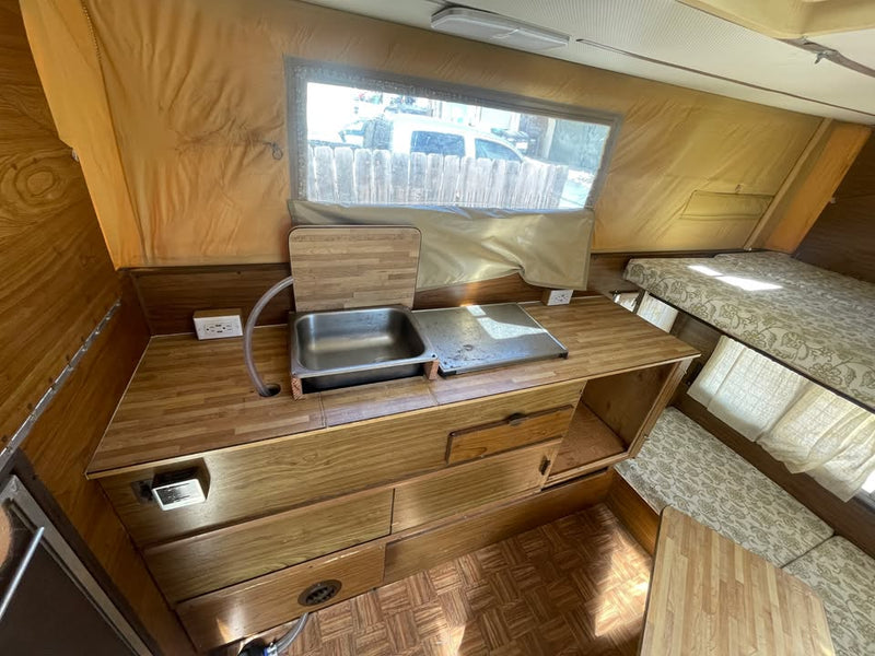 Vintage Four Wheel Camper Grandby (Late 1970s) – Lightweight Pop-Up Truck Camper in San Diego, CA (photo 6) — photo 6