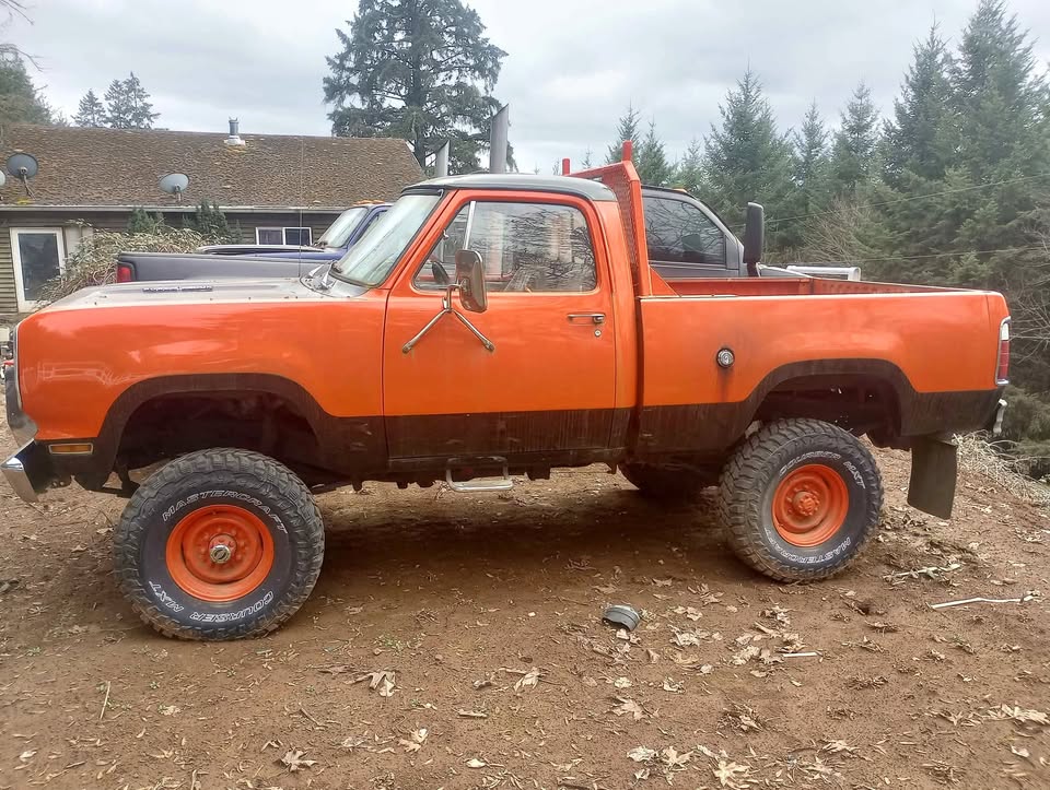 Dodge power wagon in Portland, OR (photo 1) — photo 1