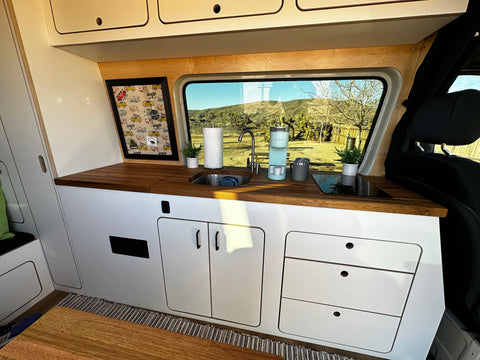Introducing Advanture, 2022 Mercedes-Benz Sprinter 170" 4x4 — photo 4