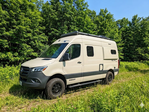 Winny - 2023 Winnebago Revel overland rental