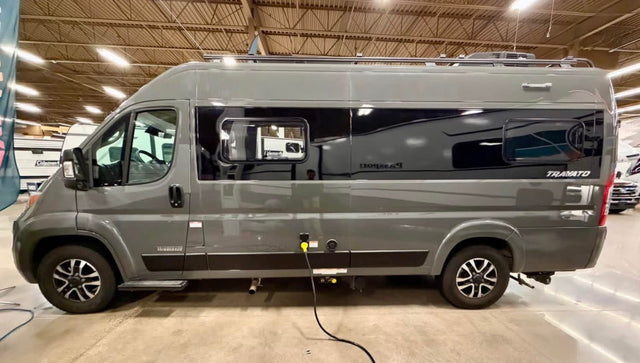 Winnebago Baby! - Your mobile office or vanlife vacation getaway!