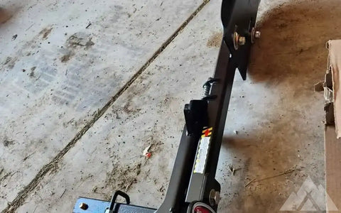 Heavy Duty RV Swing down spare tire holder