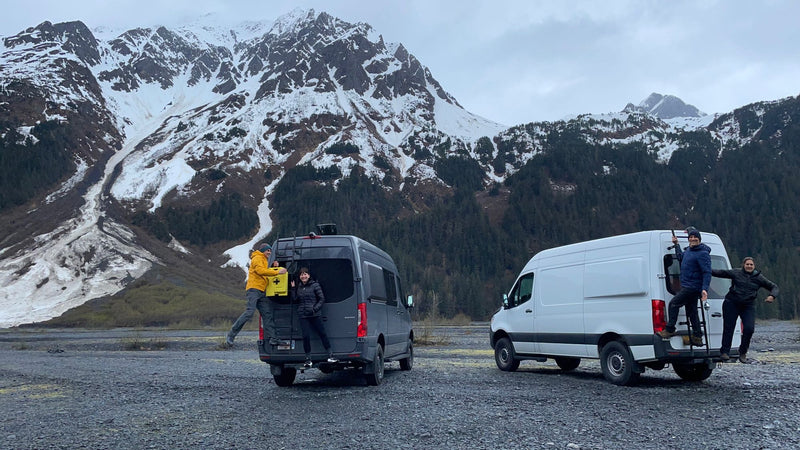  ready for winter adventure.|Experience desert adventures! A dark gray Sprinter camper van — photo 3