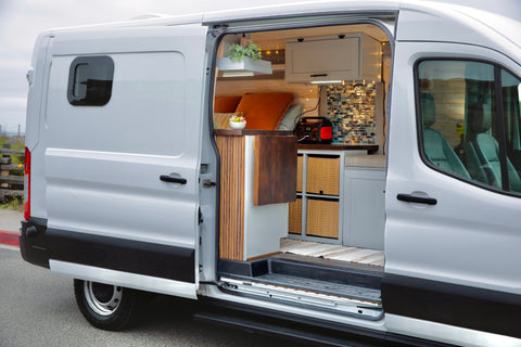30 Five Star Reviews! Cozy Glamping  Ford Transit Camper Van — photo 3