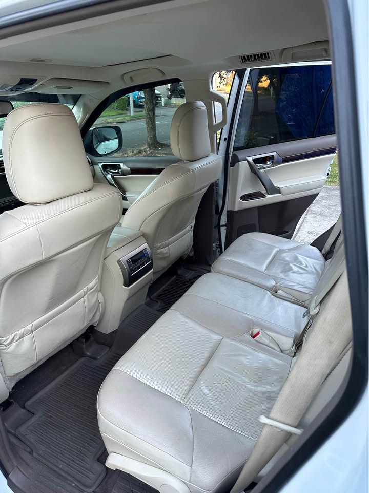 2019 Lexus GX · GX 460 Sport Utility 4D in Gresham, OR (photo 7) — photo 7