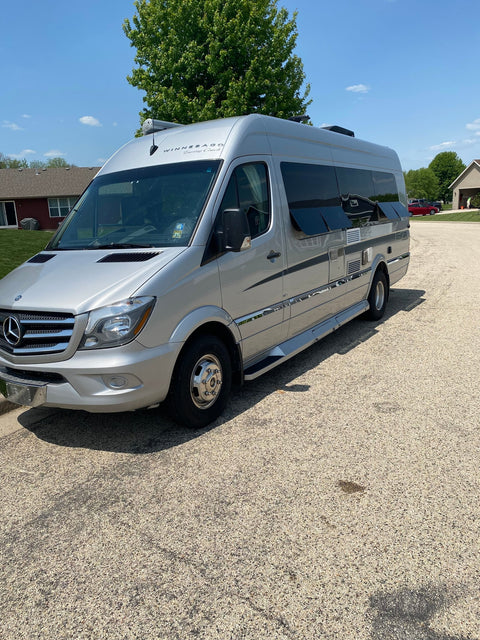Mercedes Winnebago — photo 2
