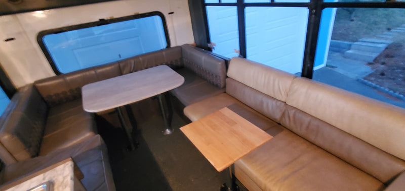 "Canyon" 4x4 Shuttle Conversion — photo 5