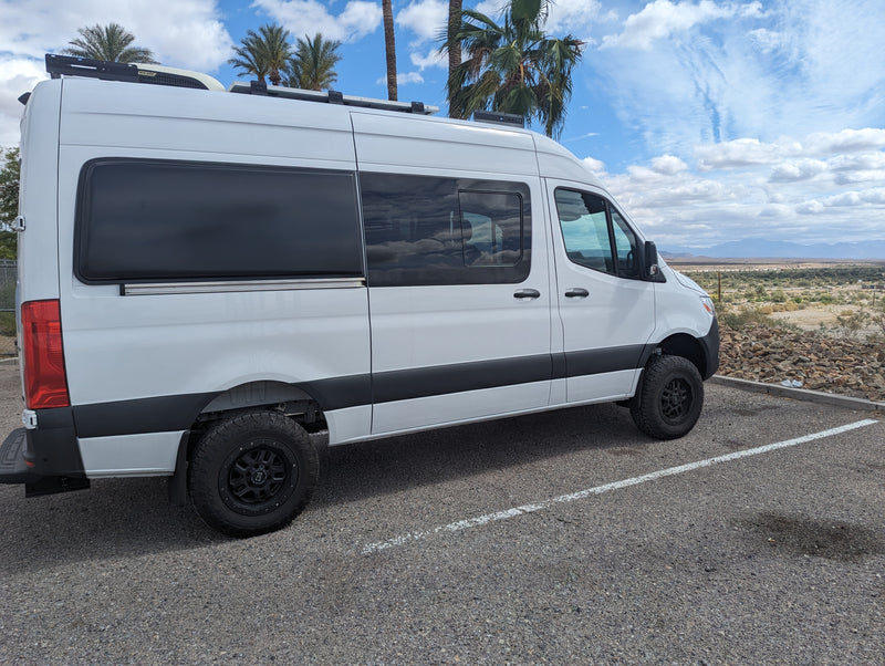 4x4 Sprinter Ultimate Adventure Van! — photo 2