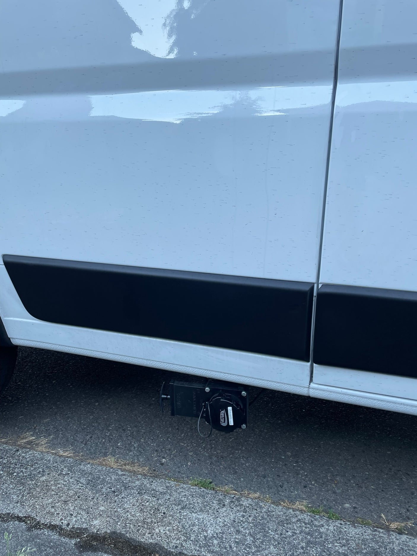 "Ramrod" 2022 Promaster, 3-4 days off grid! Hot shower! Luxury Amenities
