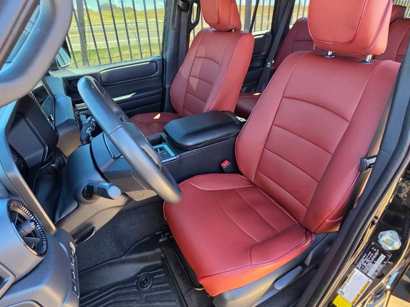  red leather seats — photo 5