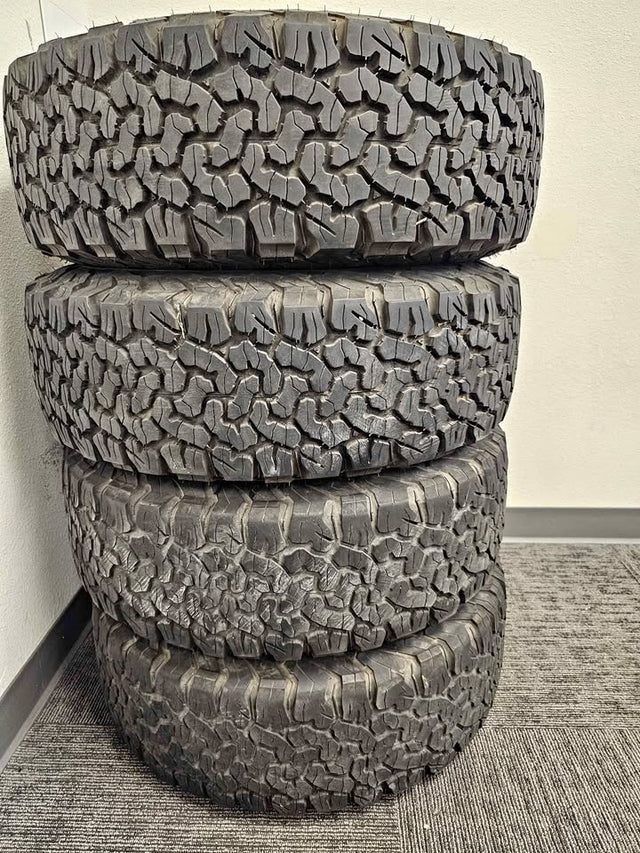 BFGoodrich All-Terrain T/A KO2 30x9.50R15 Tires on Jeep Wheels in San Diego, CA (photo 1)