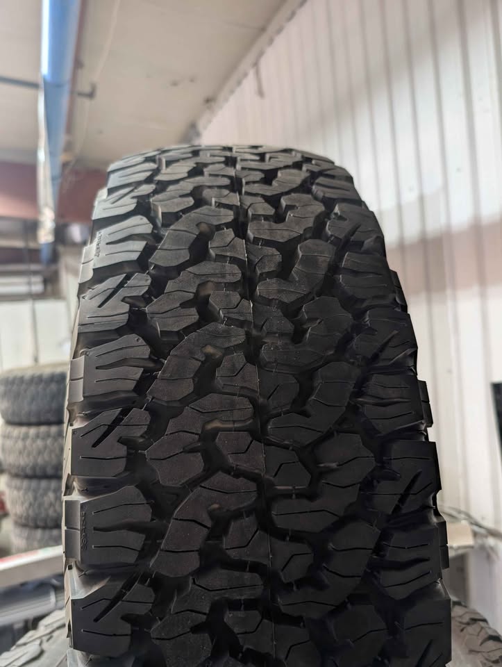Bs Goodrich all-terrain t/a ko2 285/70r17 in Rio Rancho, NM (photo 5) — photo 5