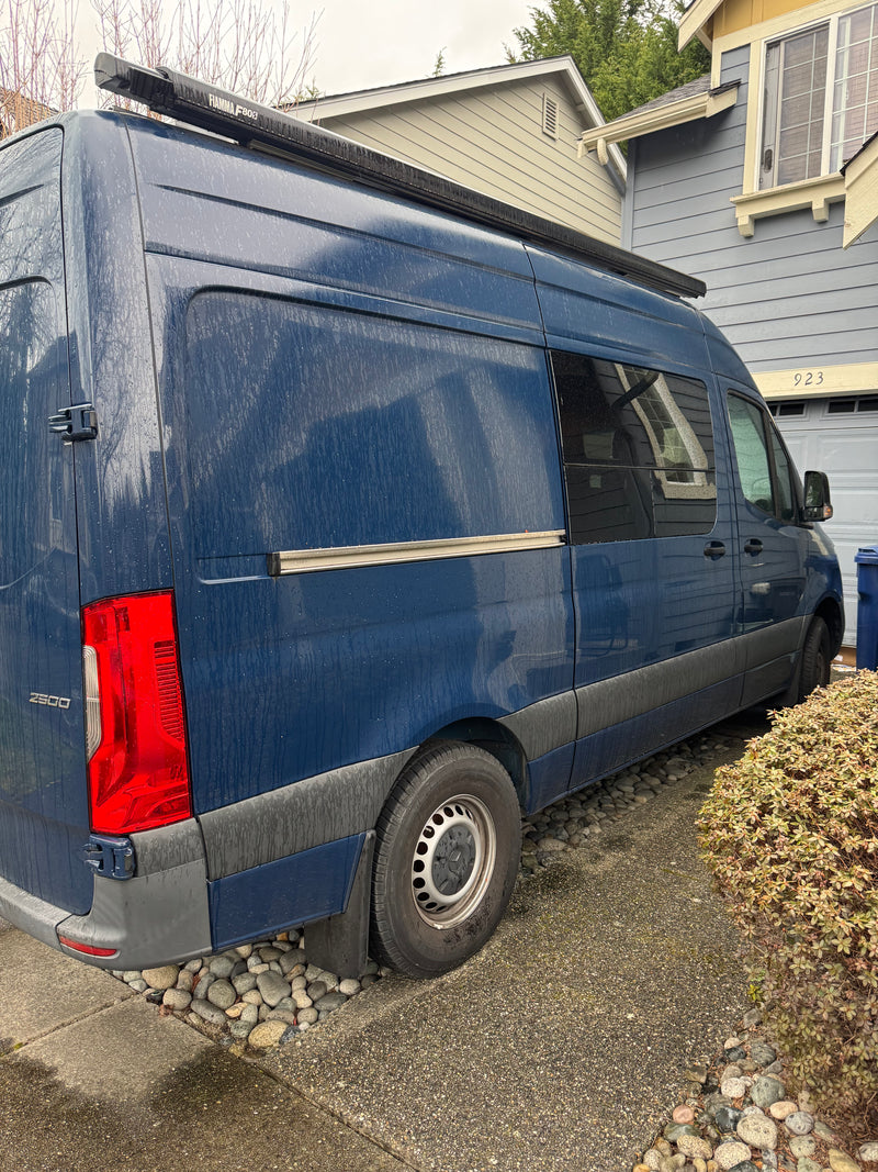 Adventure Awaits! Stylish Sprinter Van for Getaways! — photo 2