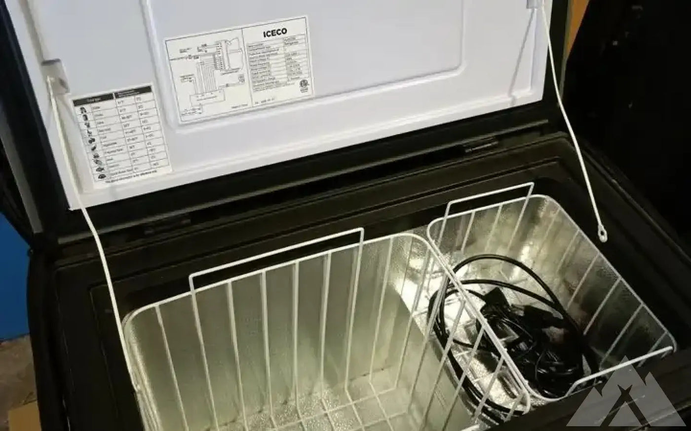 ICECO Car Fridge + Power Station + Solar Panel Com — used coolers & fridges for sale (photo 2) — photo 2