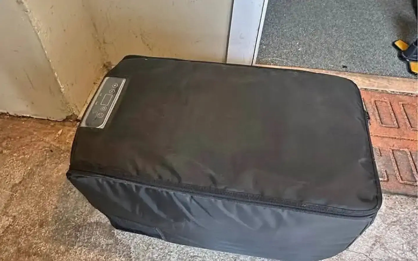 ICECO JP30 — used coolers & fridges for sale (photo 4)