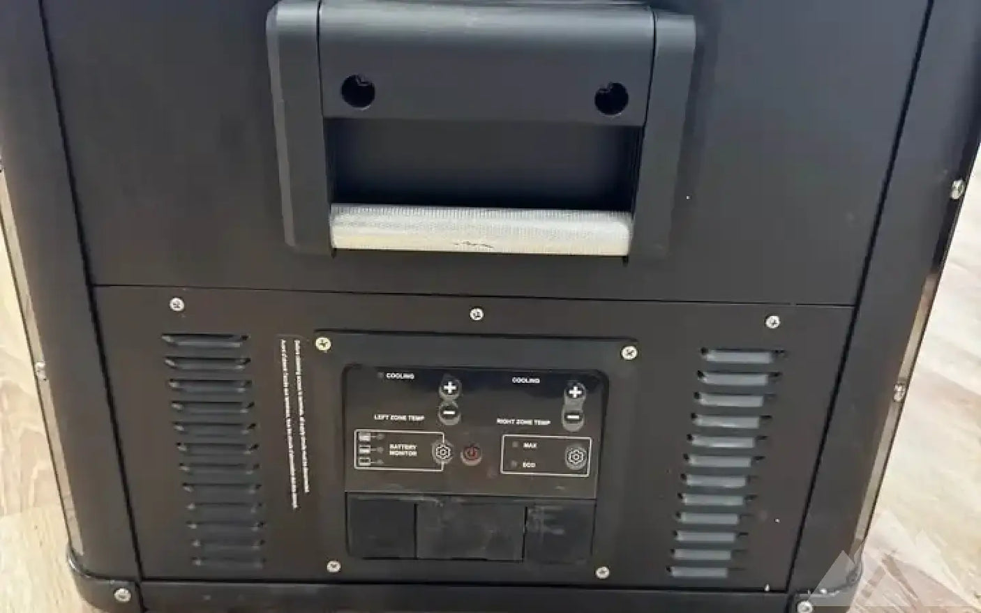 Iceco VL75 prod 12v refrigerator — new coolers & fridges for sale (photo 6)