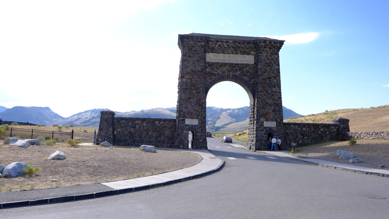 Roosevelt Arch, Yellowstone National Park's historic North Entrance. Start your RV rental adventure here! — photo 14