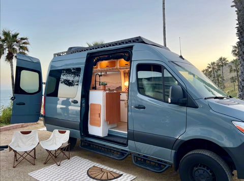 *Zona* 4x4, Unlimited Miles + Hitch Hammock, Paddle Boards and Projector! — photo 2
