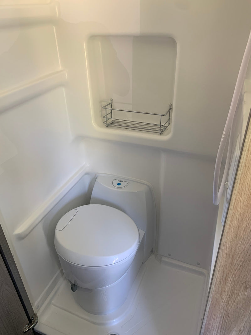  an ideal RV rental — photo 8