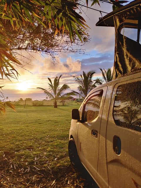 Abbey Road 2- Maui Westy Camper — photo 2