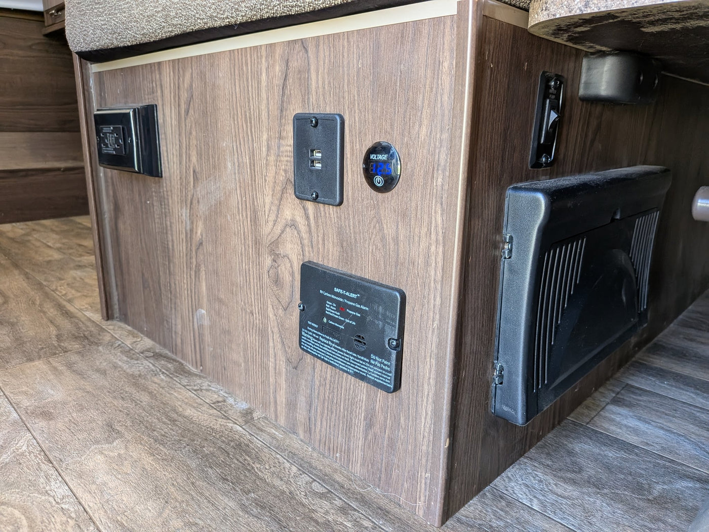  dinette — photo 16