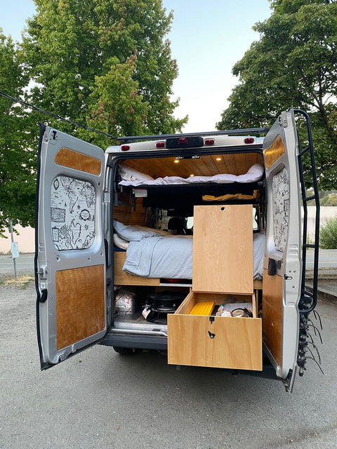 "Silver Mullet"  Campervan near Light Rail Station — photo 4