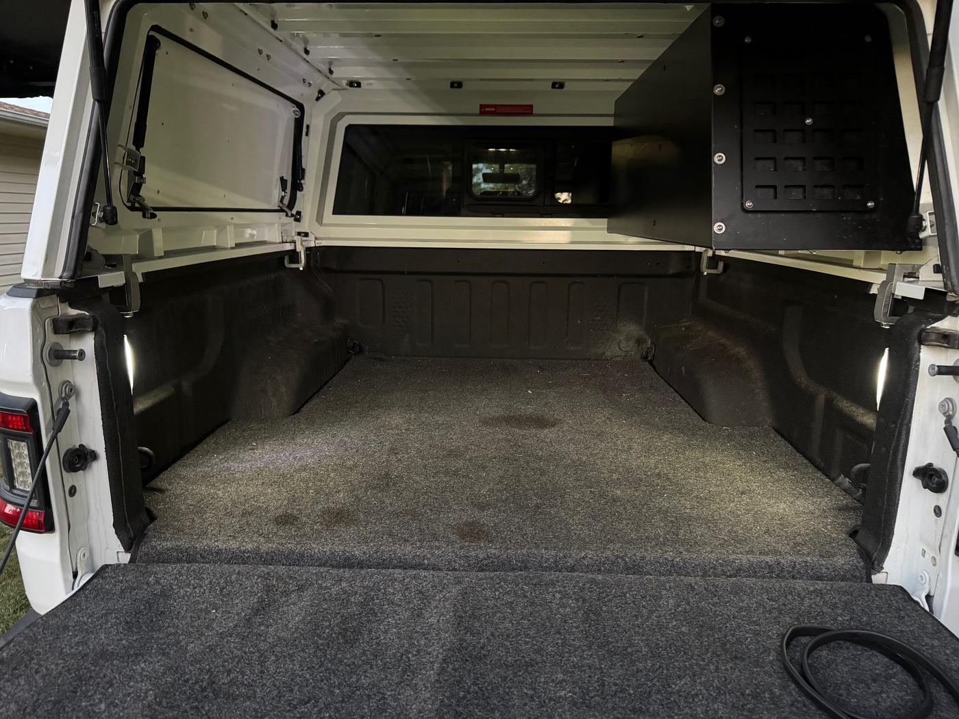 2023 Jeep Gladiator Rubicon with Rooftop Tent — photo 10