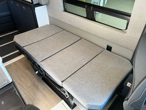 WildOnes (2023 Storyteller Overland Mode LT) — photo 4