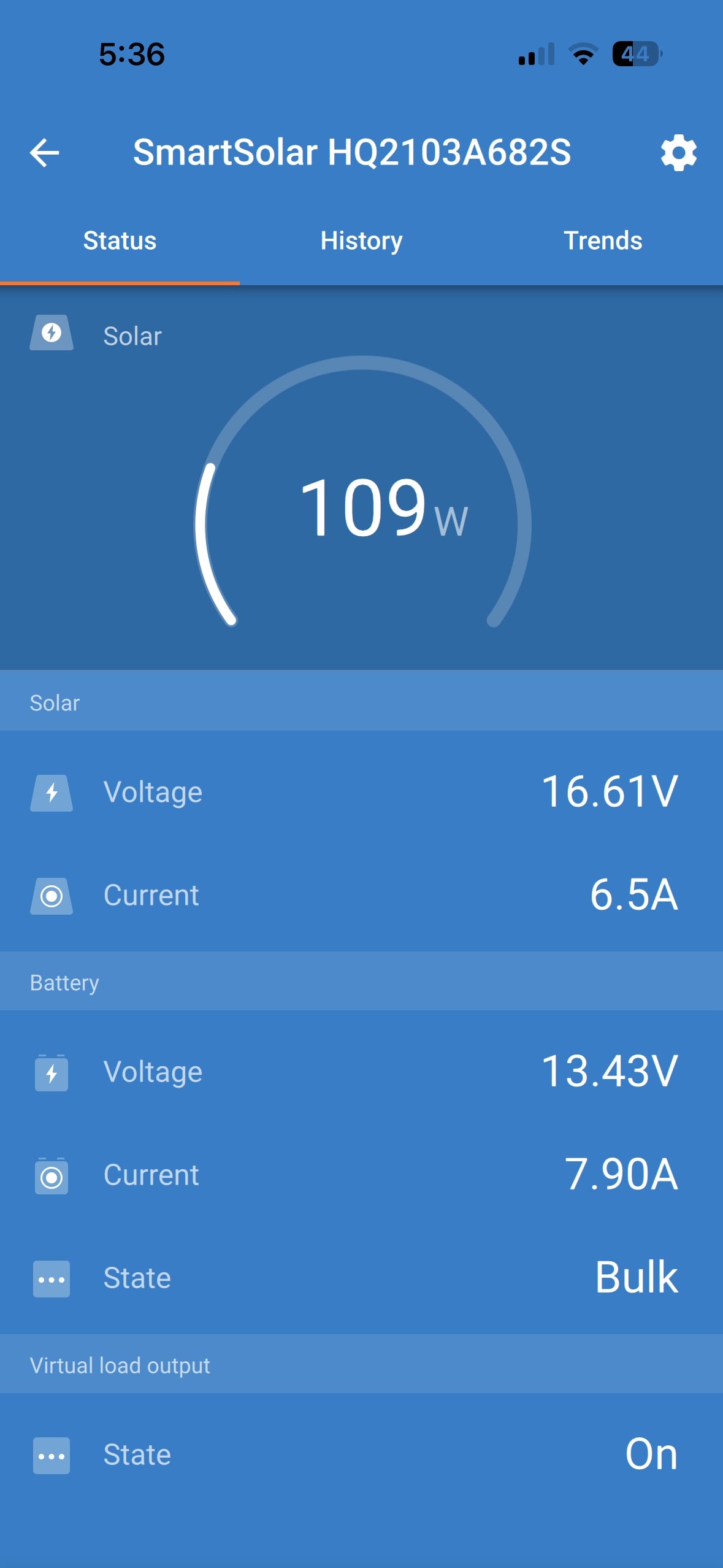 RV rental SmartSolar app: 109W solar input, battery at 13.43V (Bulk state, 7.90A current), and virtual load output On.