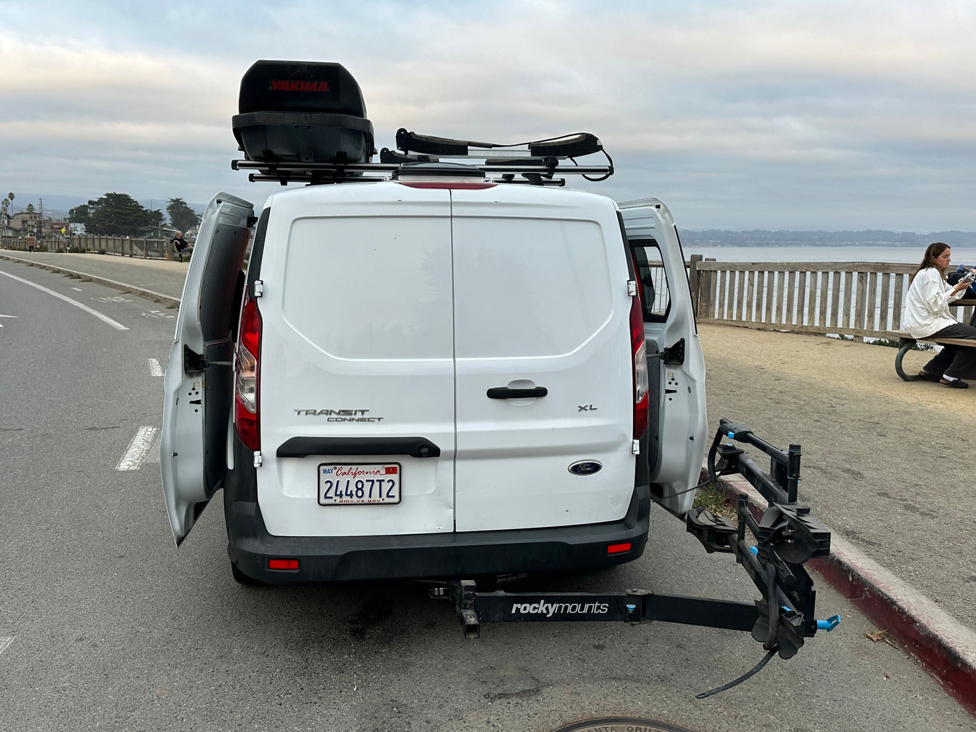 Transit Connect Micro Camper- Easy to drive, fully equipped! — photo 6