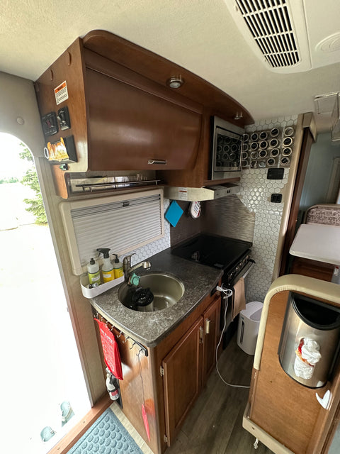 2020 Lance 1575 Trailer — photo 5
