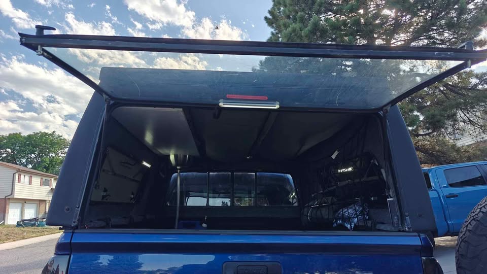 Flippac Truck Camper Shell 6.5 ft in Aurora, CO (photo 7) — photo 7