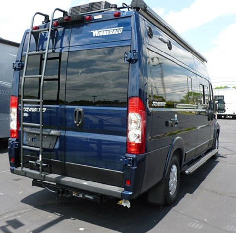 2020.5 Winnebago Travato 59g — photo 2