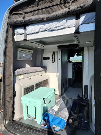 4WD Winnebago Revel 44E "Rosie" Unlimited Miles Montana + Starlink — photo 14