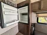 2021 Palamino HS750 F350 4WD Satellite Trail Ready Solar