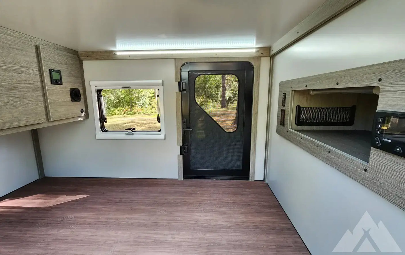 Iron Peak Campers XTR-10 — new overland trailer for sale in Pine River, MN (photo 5)