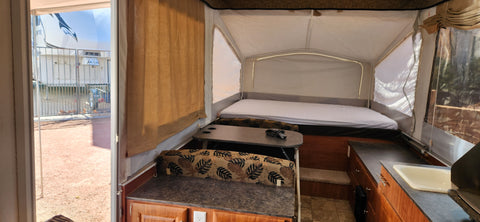 2012 Jayco Jay Popup Camper — photo 3