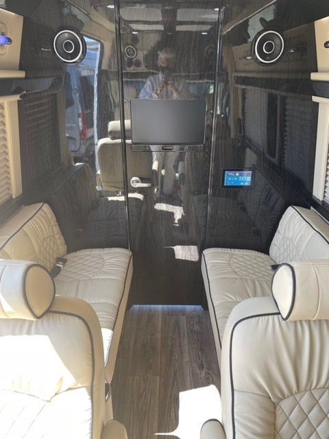 2020 ultimate toys 4x4 Sprinter 144 overland rental