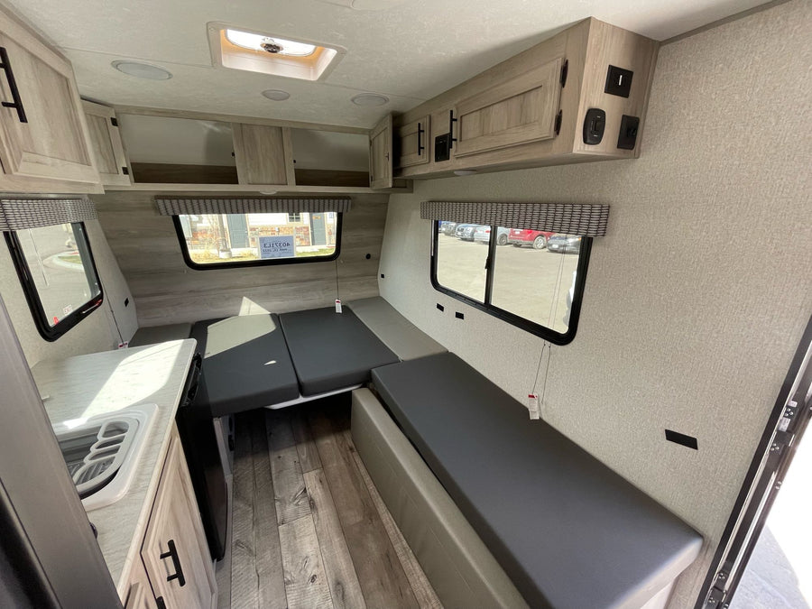  dinette