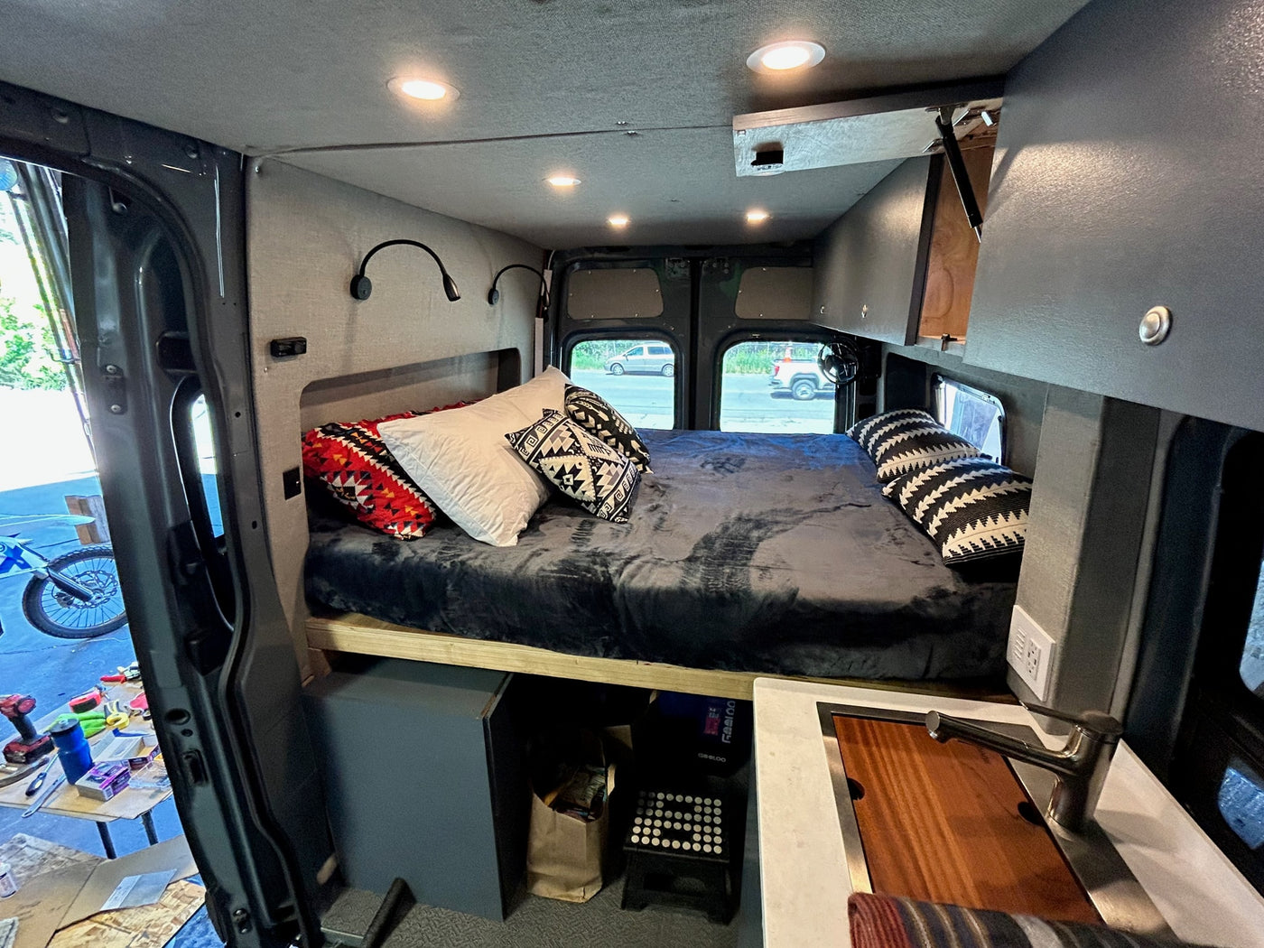  featuring comfy front seats — photo 6