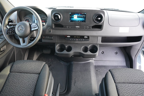 Mercedes Benz Sprinter High Roof 2500 4x4 - "Spencer"