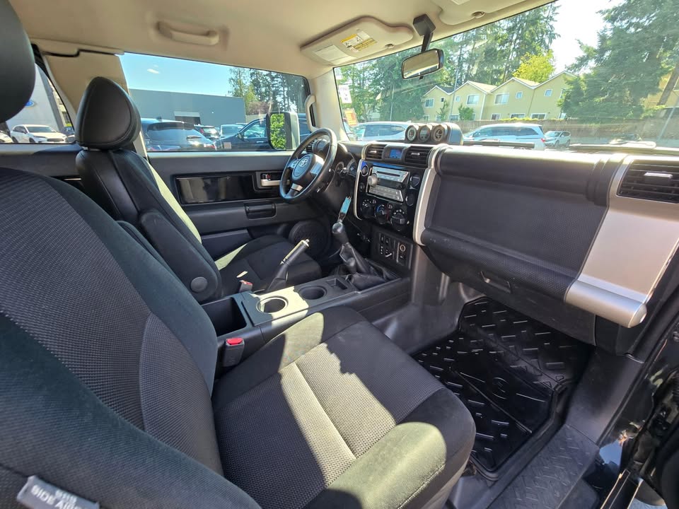 2007 Toyota FJ Cruiser Base — photo 7
