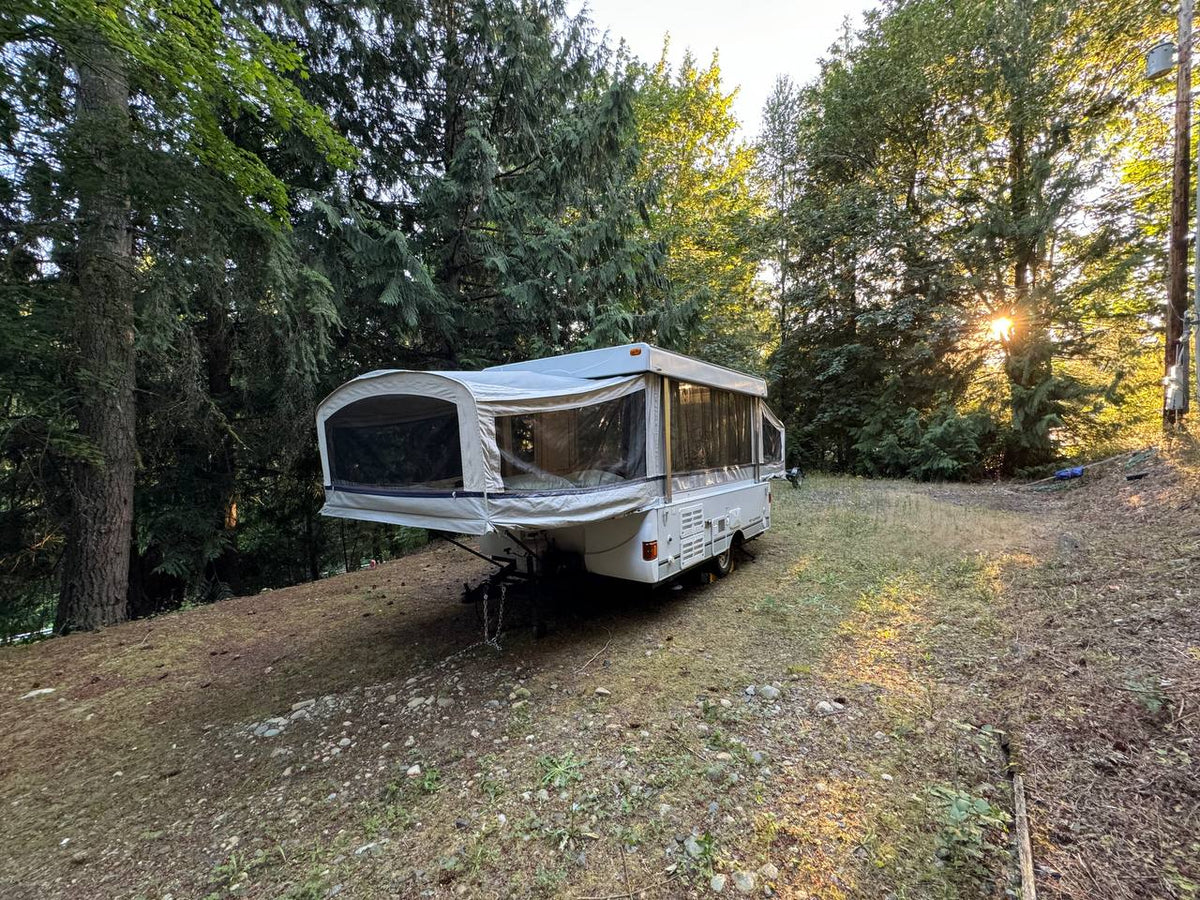 Spacious Folding Trailer With Everything You Need — photo 3