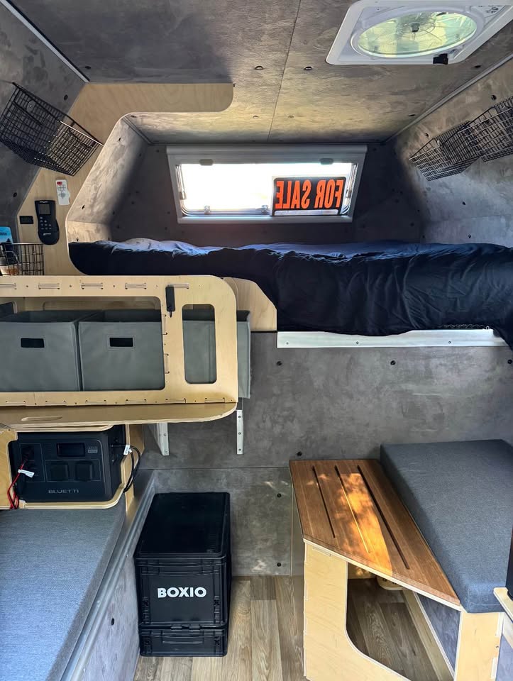 Kimbo 6 Series Truck Camper — photo 3