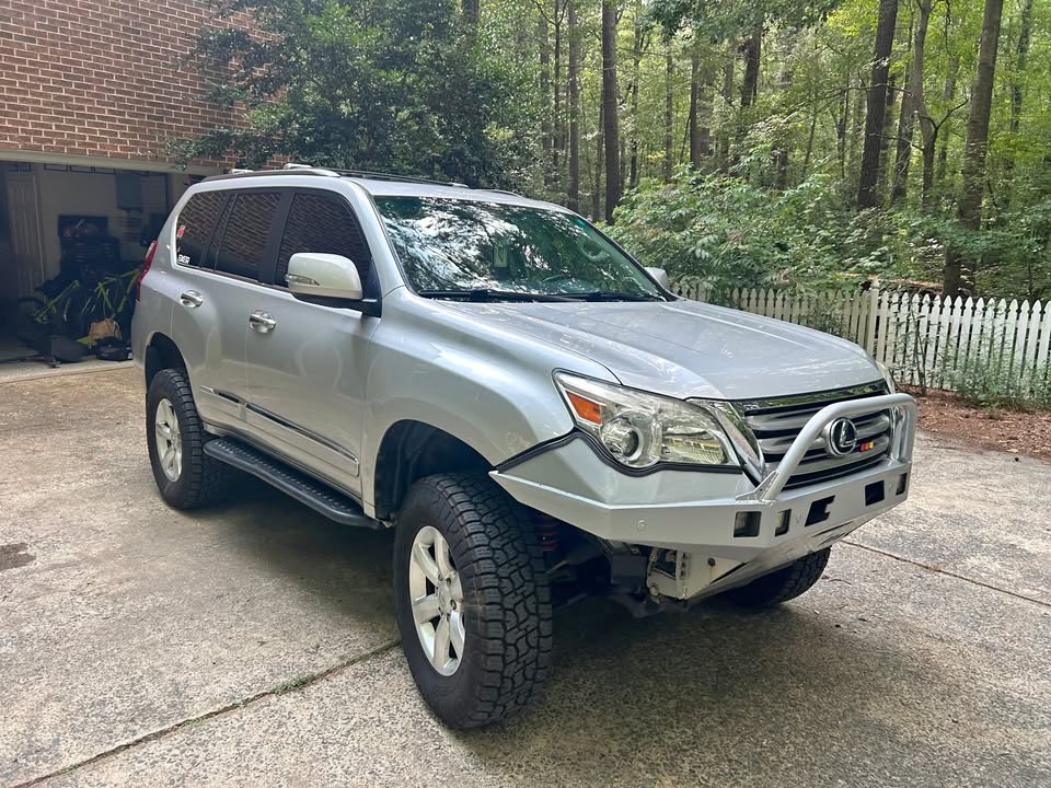 2013 Lexus GX460 in Chapel Hill, NC (photo 1) — photo 1