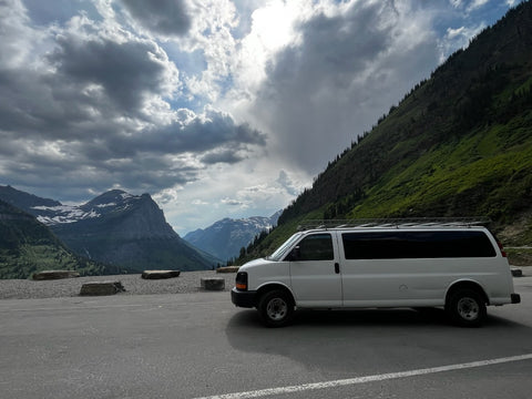 "Savanah adventure" Incognito 2016 Chevrolet 3500 Express overland rental